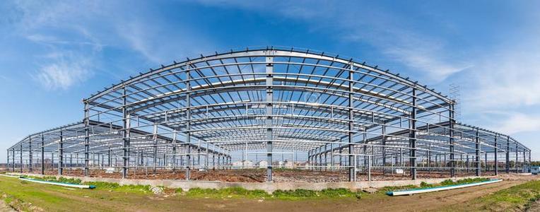 钢结构工程 从钢铁骨架到建筑美学